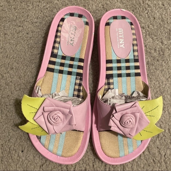 Me Too Pink Flower Design woman's leather sandal slide size 6.5 M - Picture 1 of 10